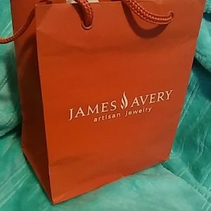 FREE w/ purchase Gift bag, small petite. MUST BUNDLE TO RECEIVE FREE.